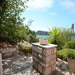 Διαμέρισμα Zak Potirna