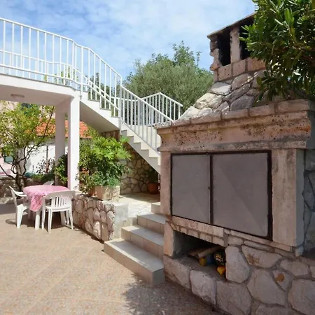 Apartment Zak Potirna