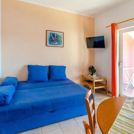 Zak Apartment Potirna